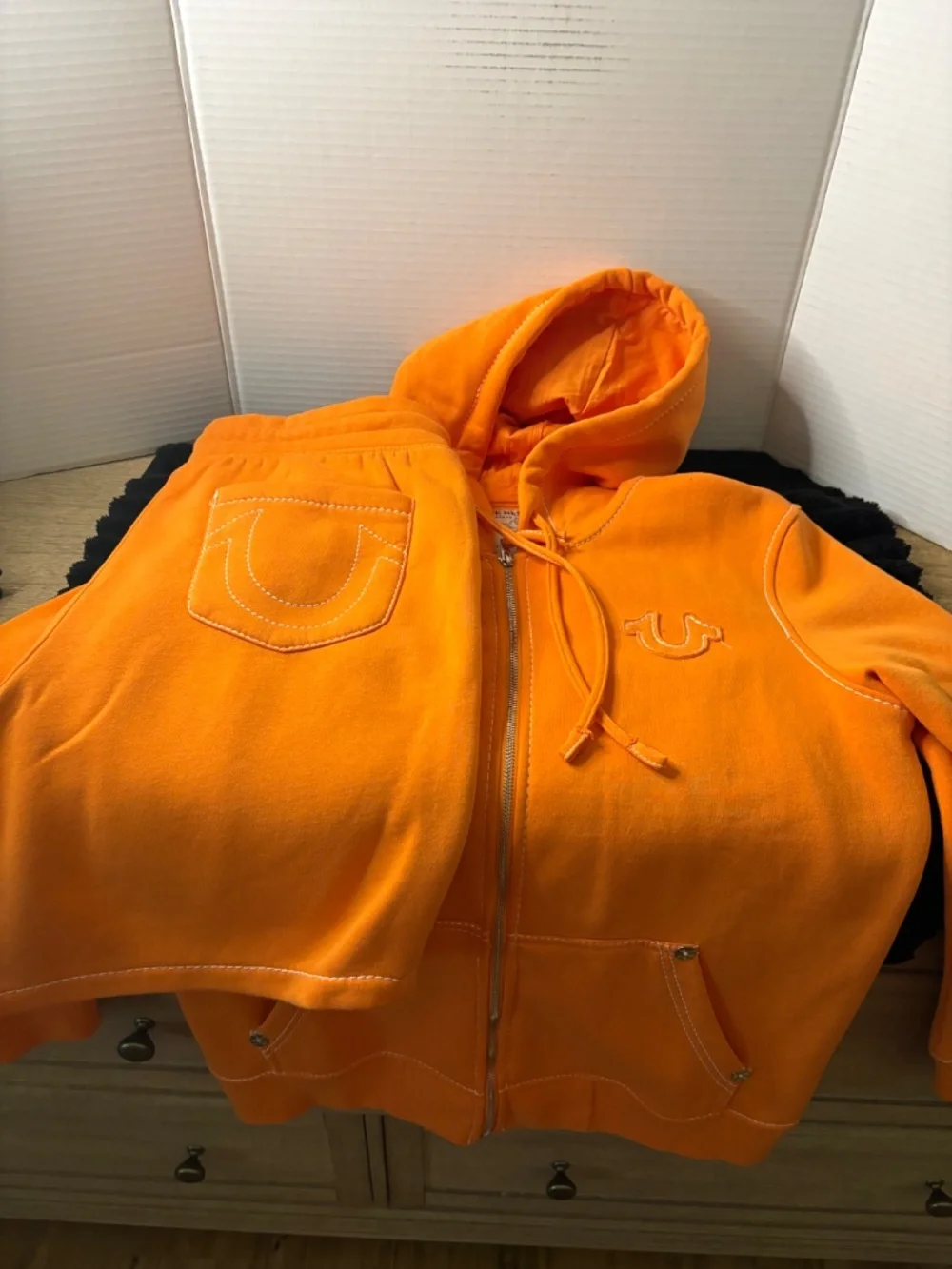 BIG T Zip Hoodie Short Set- Size M